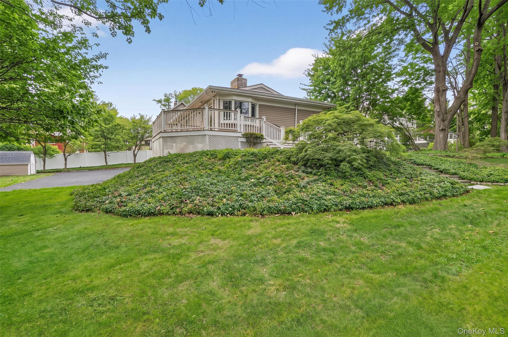 350 Spring Street Property Photo 42