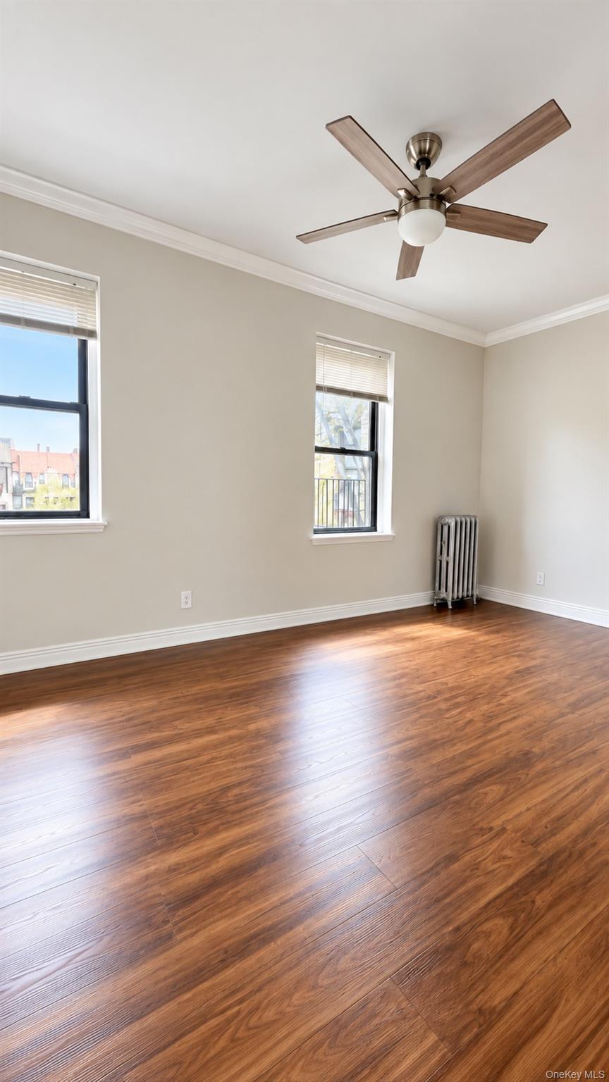 21-78 35th Street 5e Property Photo 9