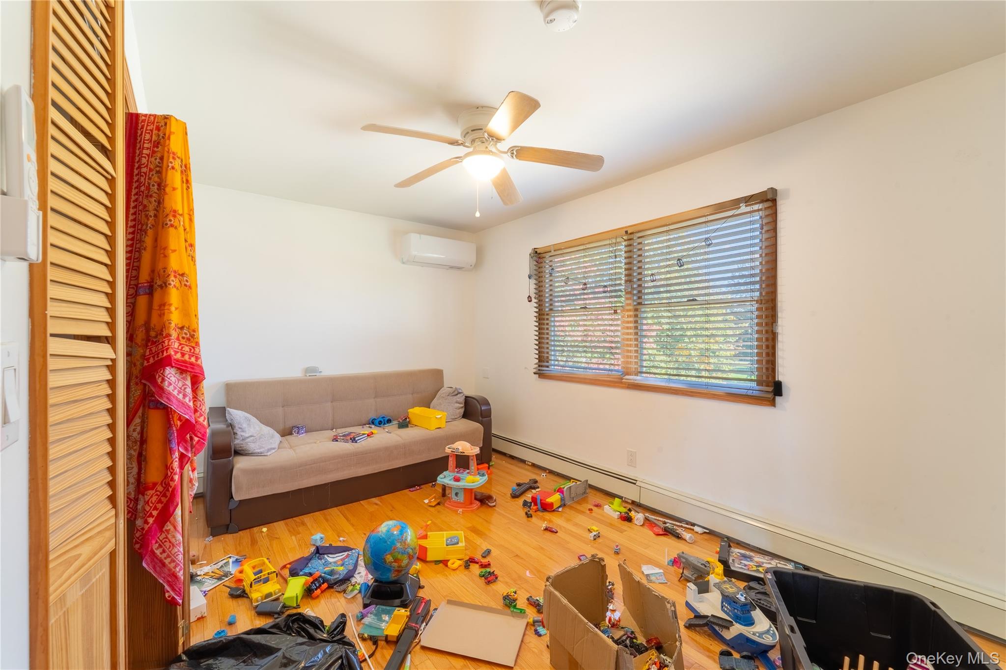 220 Jerusalem Avenue Property Photo 12