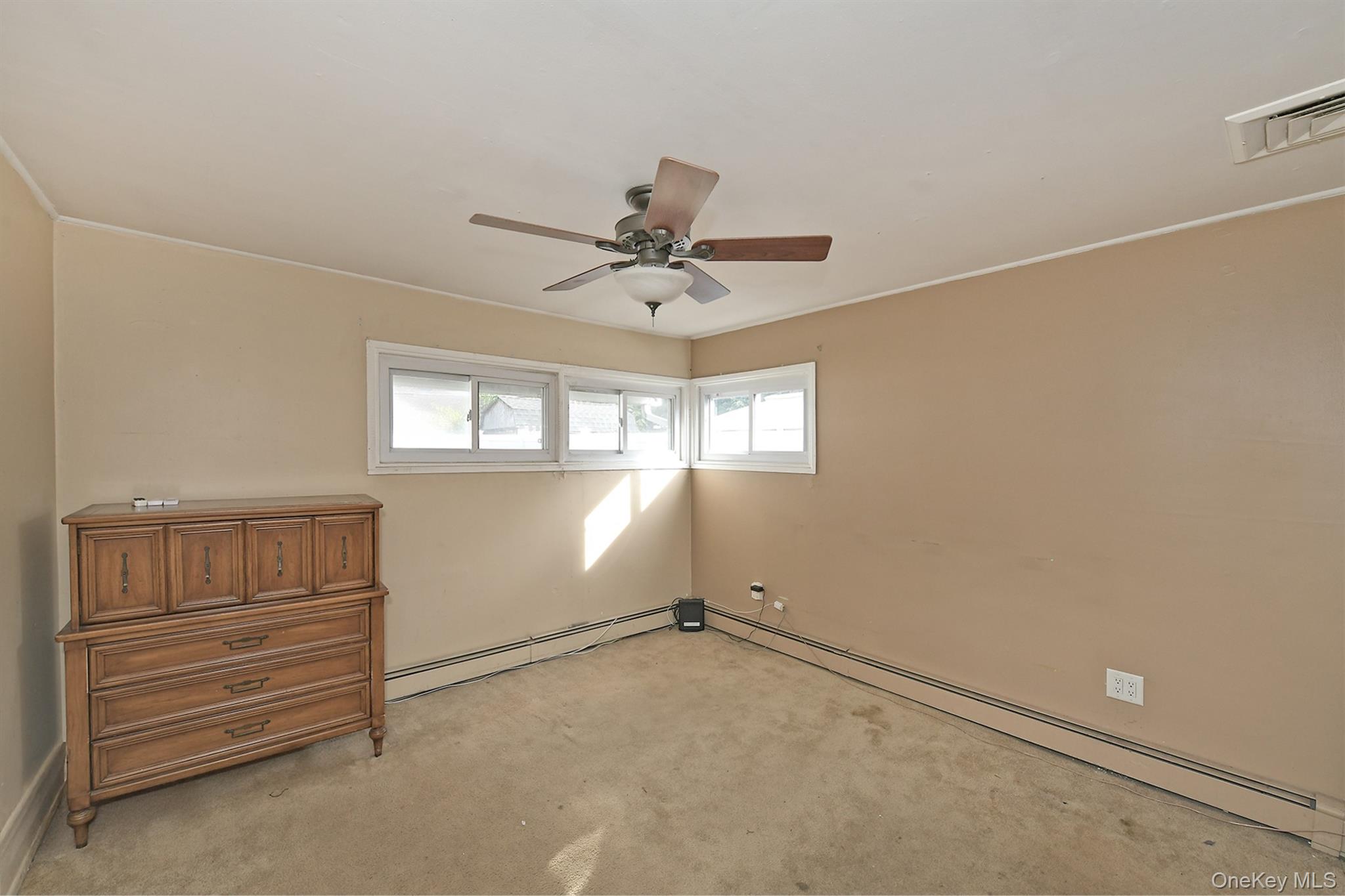 139 Horn Lane Property Photo 12