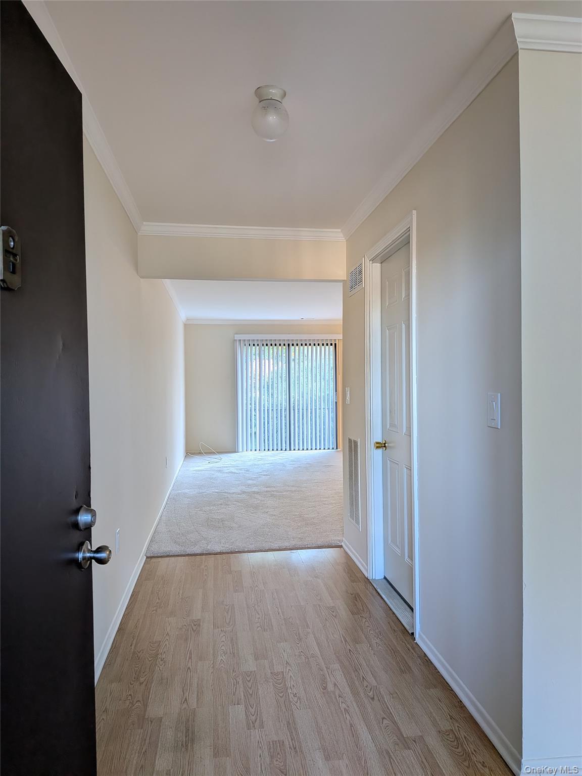 6 Knightsbridge L Property Photo 5