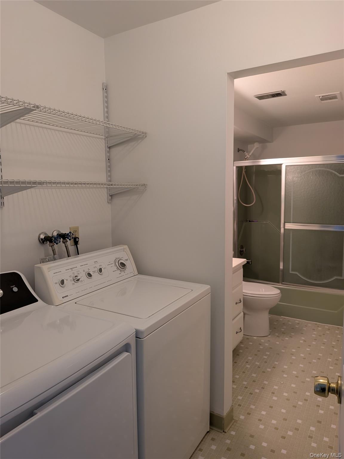 6 Knightsbridge L Property Photo 19