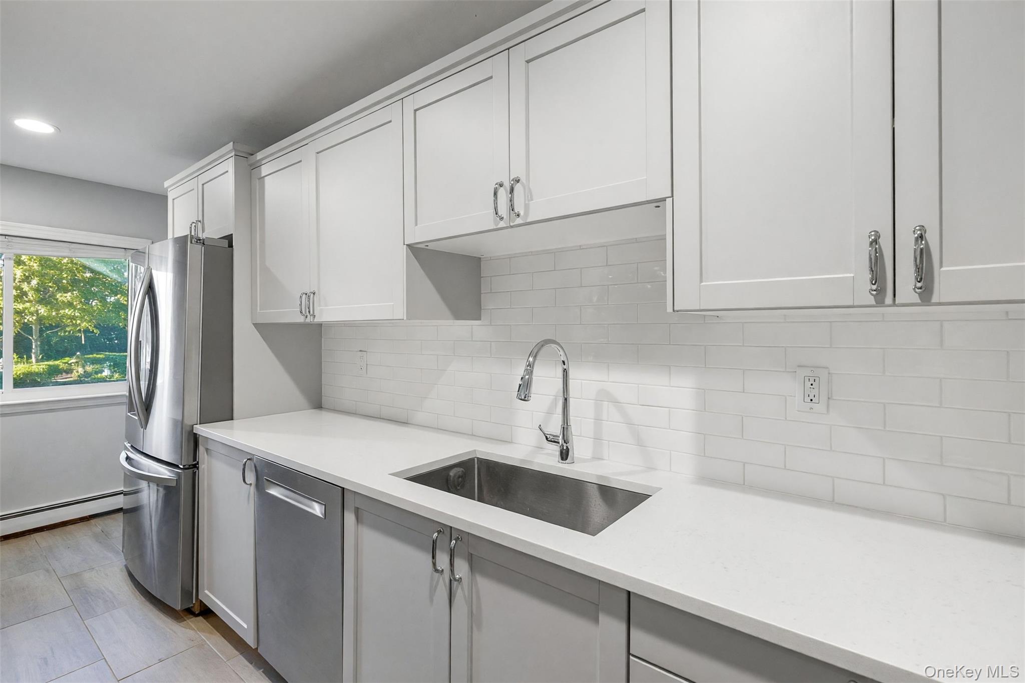 192 Ivy Hill Crescent Property Photo 11