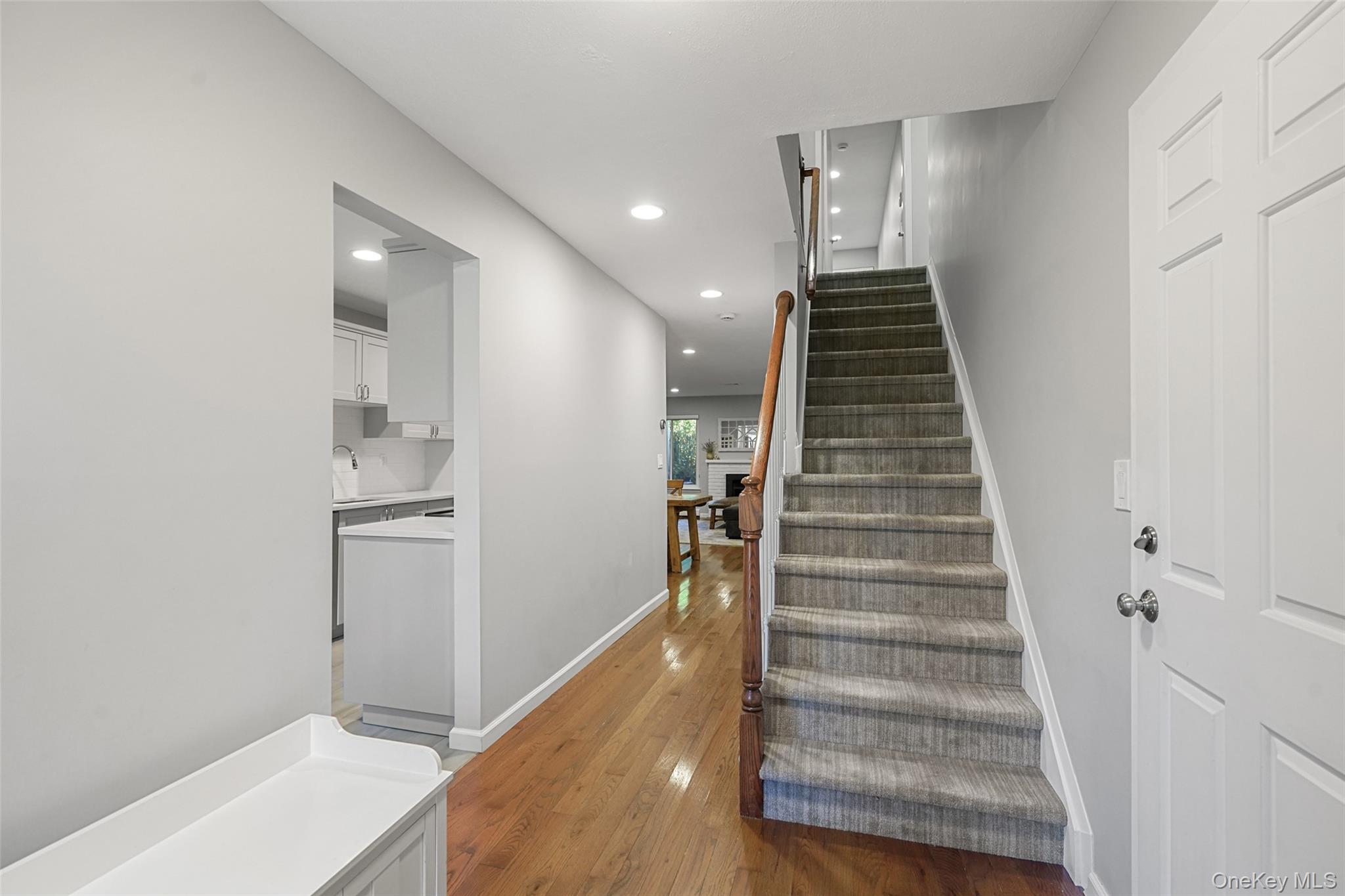 192 Ivy Hill Crescent Property Photo 14