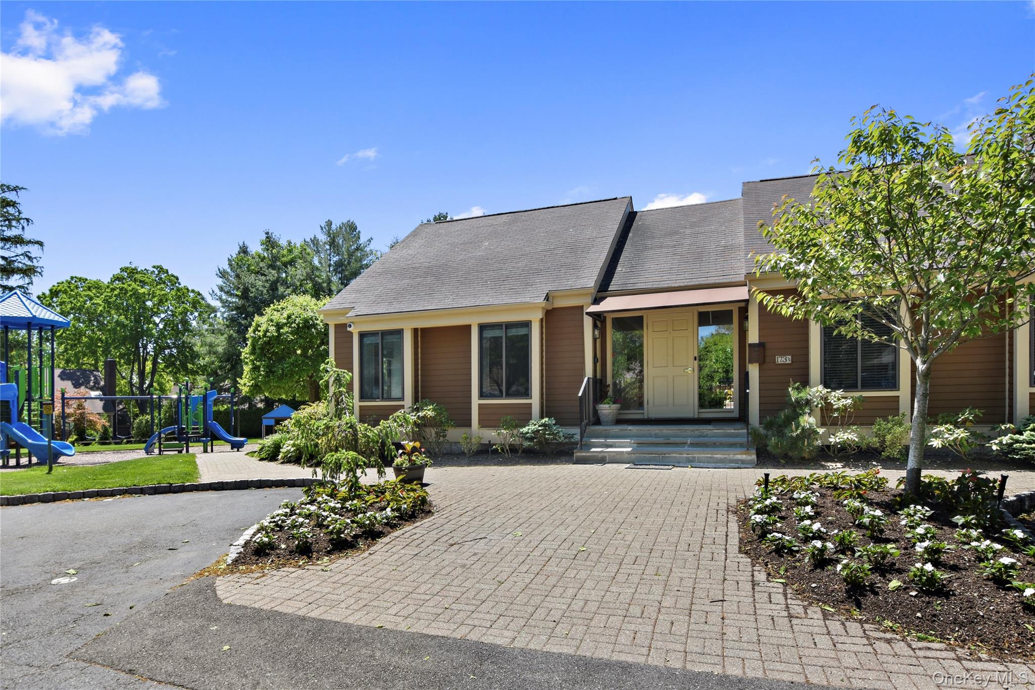 192 Ivy Hill Crescent Property Photo 25