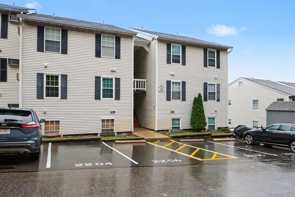 22 Lexington Hill 3 Property Photo 1
