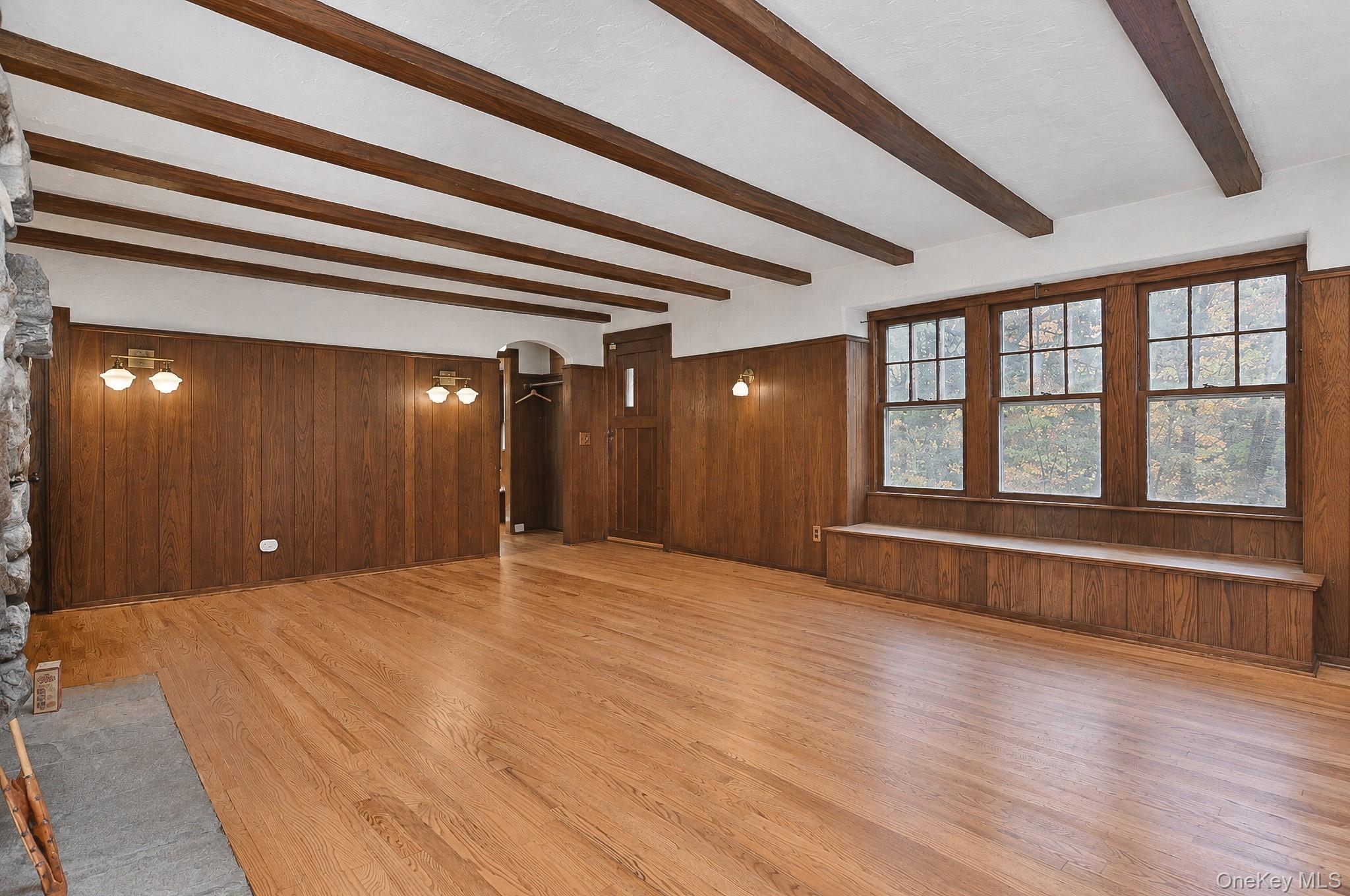 363 State Route 37 Ct Property Photo 3