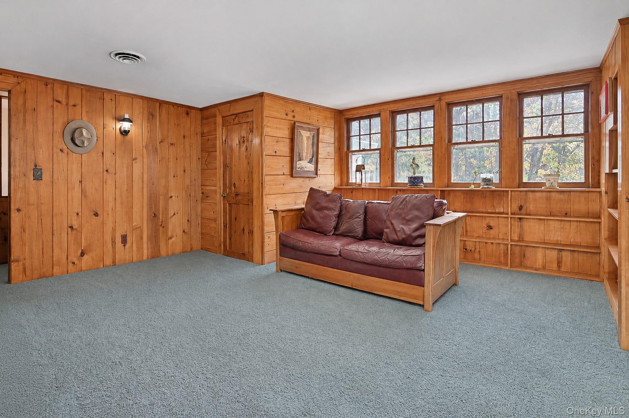 363 State Route 37 Ct Property Photo 6