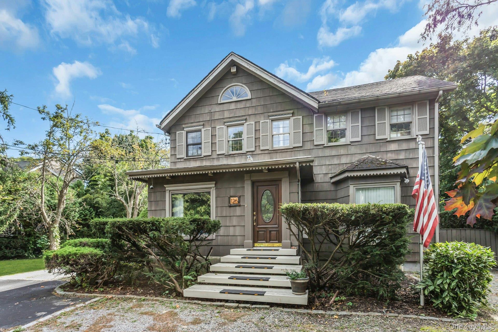 126 Harbor Hill Road Property Photo 1