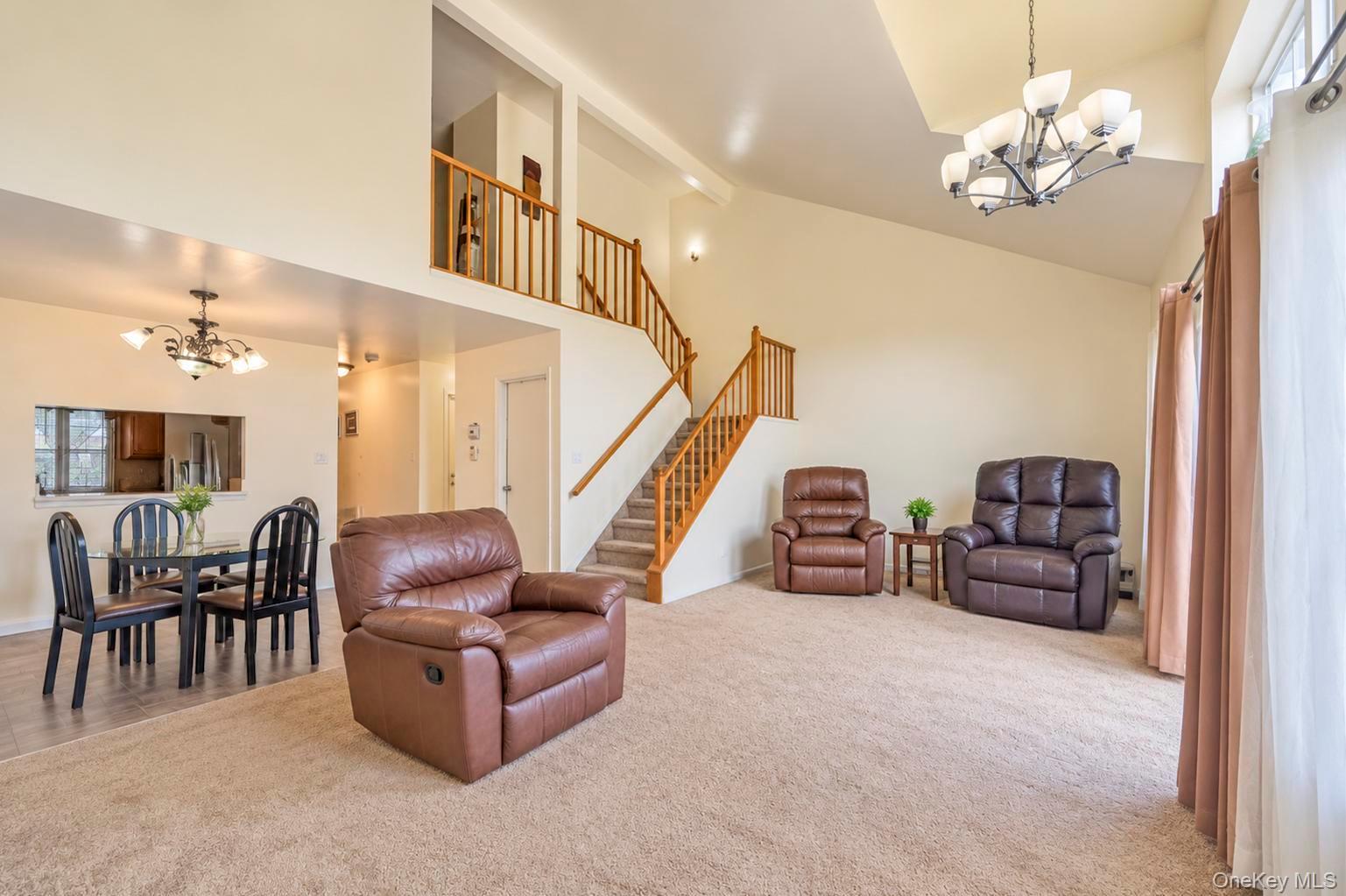 41 Maple Wing Drive Property Photo 6
