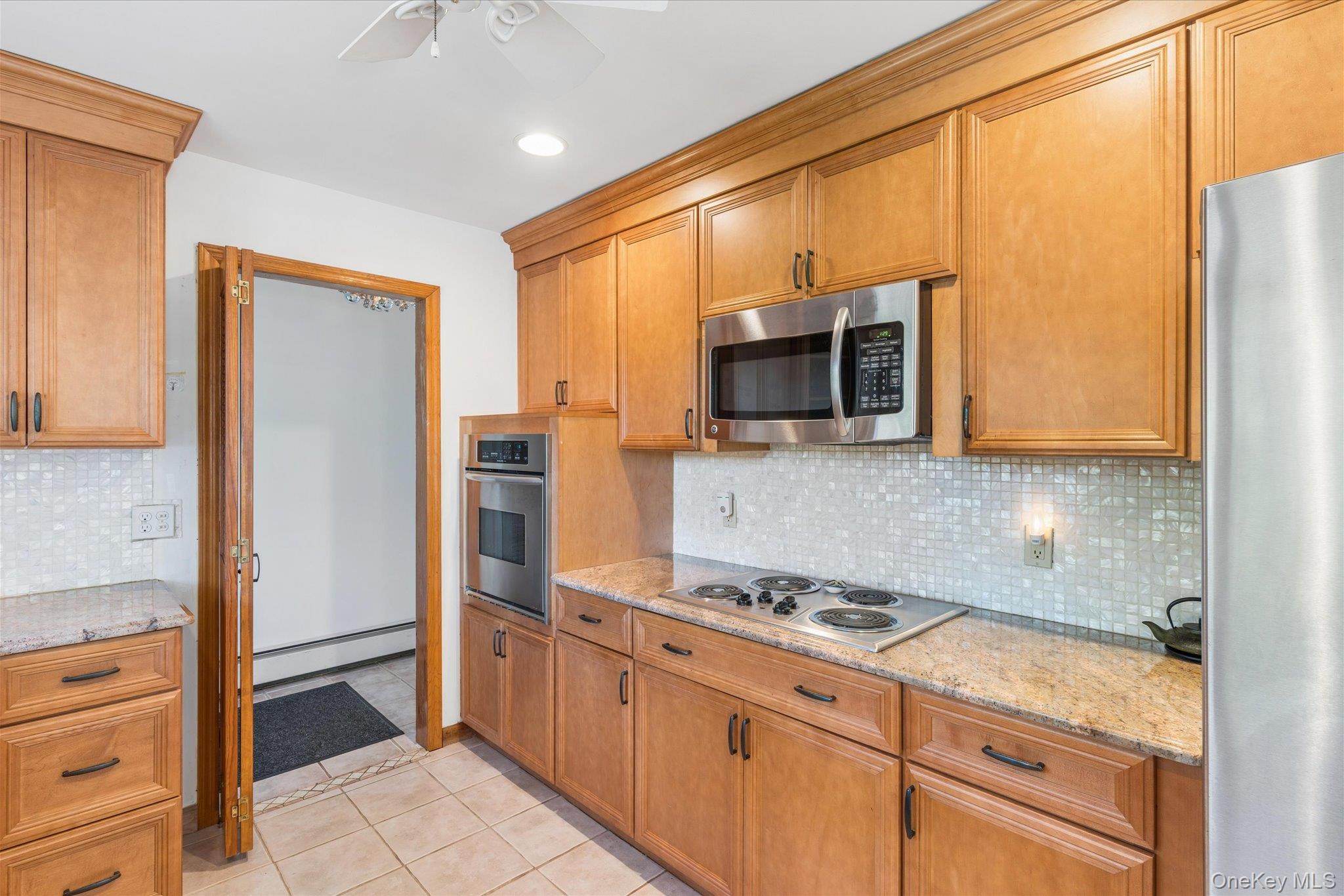 2025 Little Peconic Bay Lane Property Photo 8