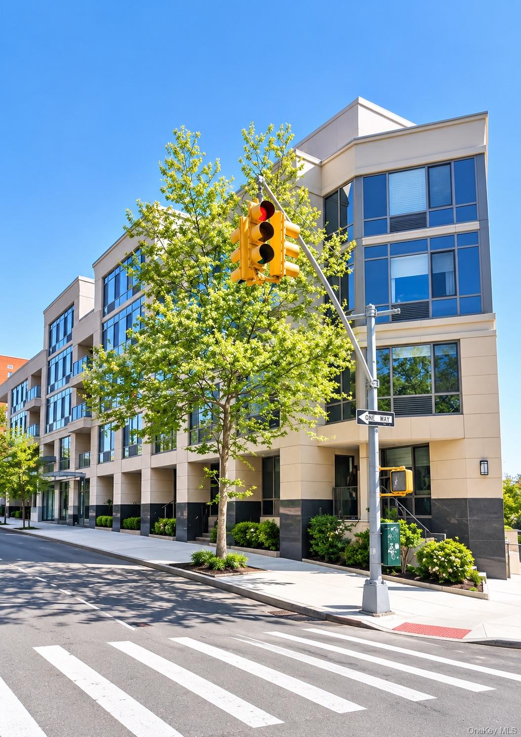 6405 Yellowstone Boulevard Ph502 Property Photo 1