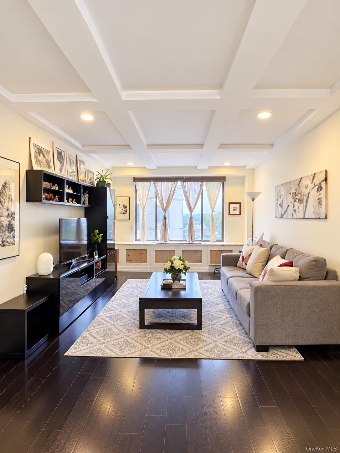 6405 Yellowstone Boulevard Ph502 Property Photo 2