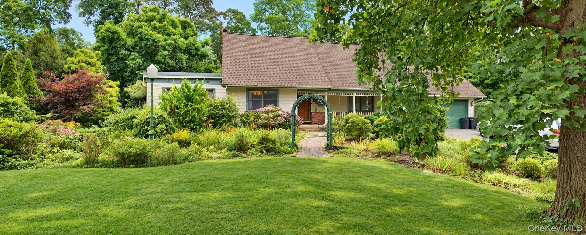 20 Buccaneer Lane Property Photo 1