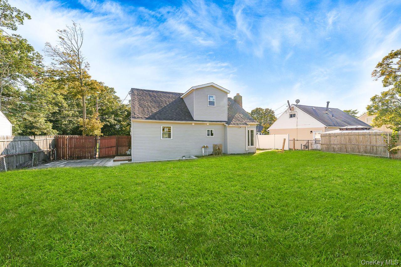 61 Parkway Boulevard Property Photo 3