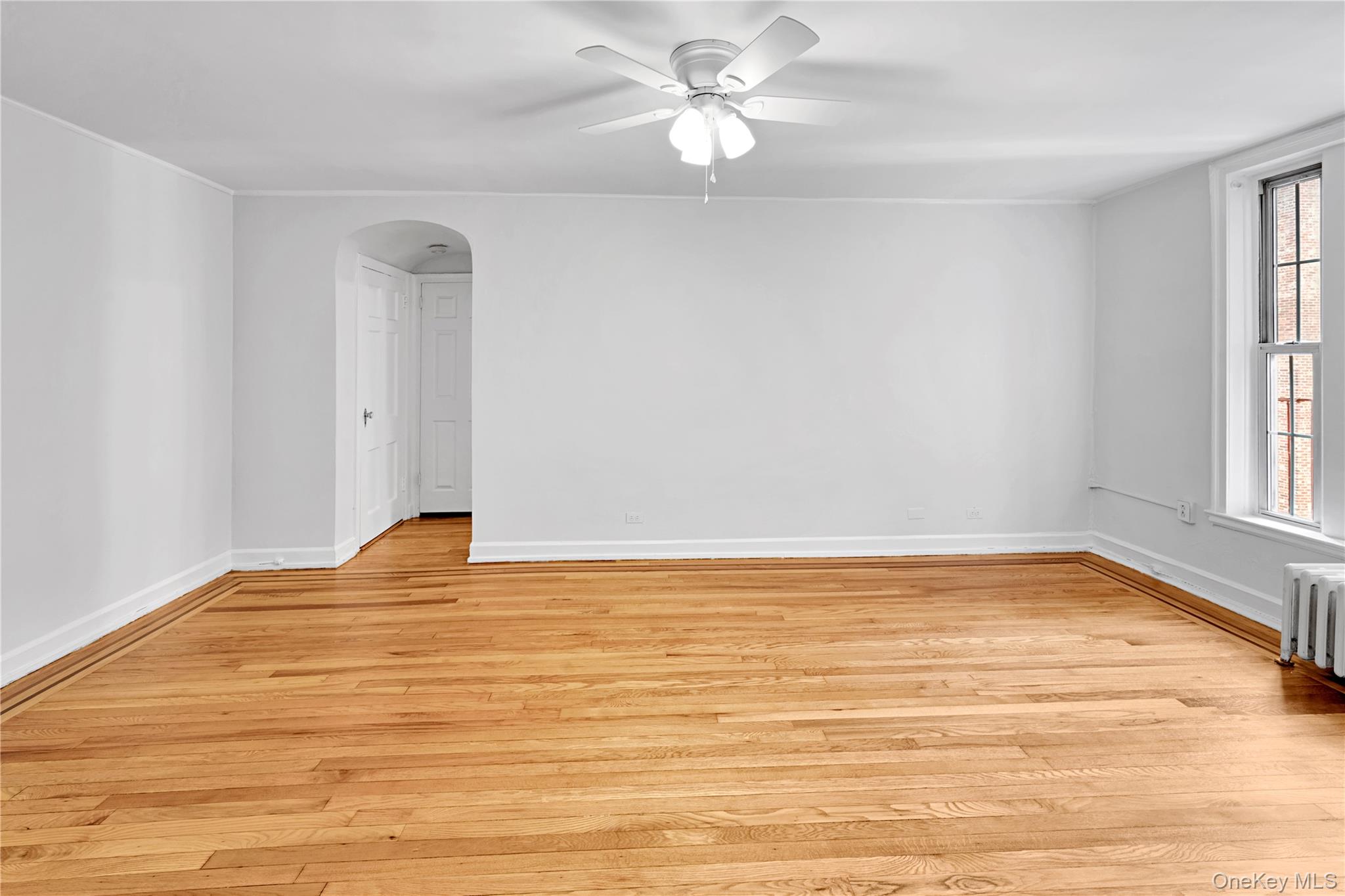 208 Centre Avenue 3k Property Photo 11