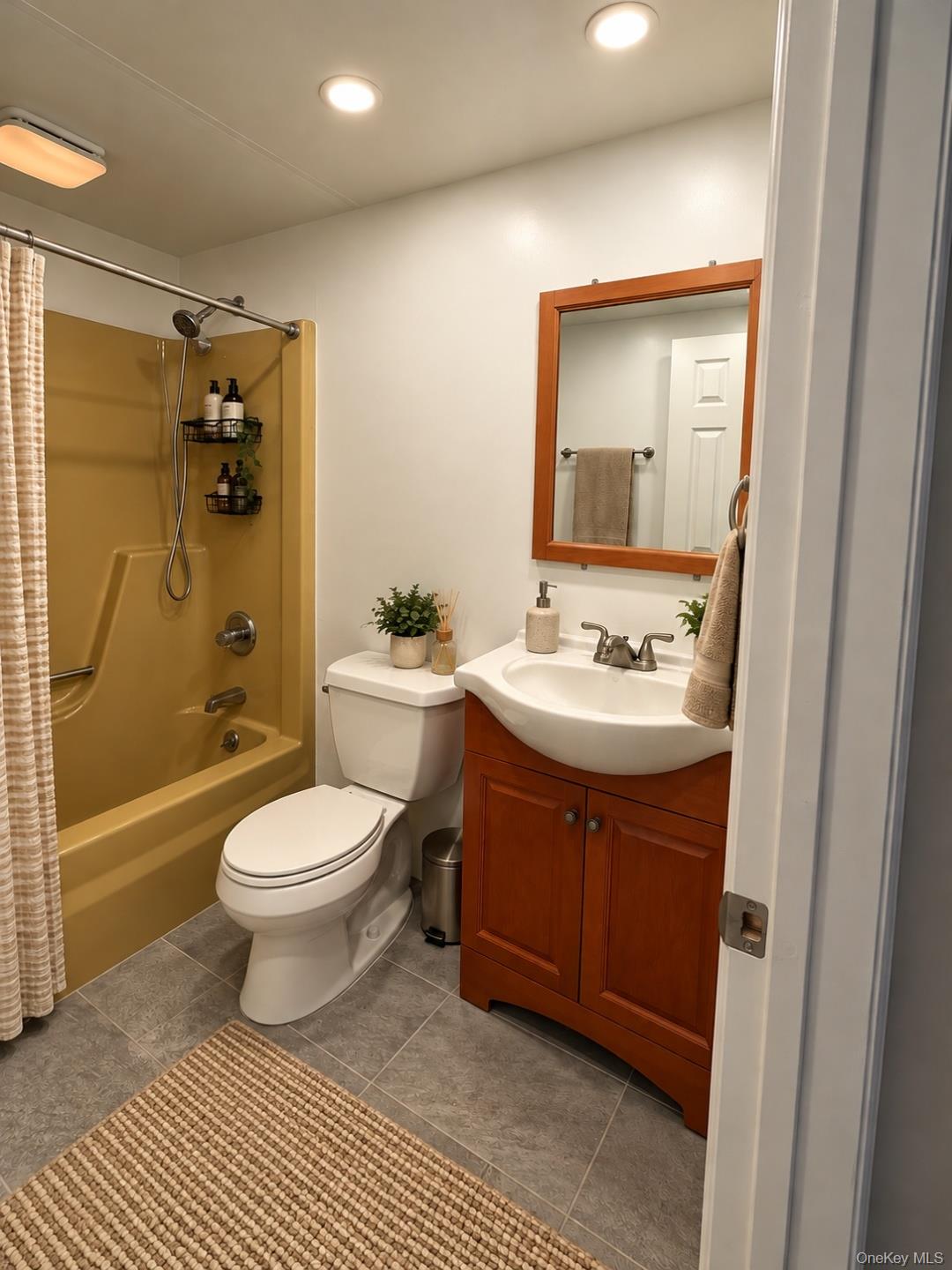 307 Fox Run Lane Property Photo 15