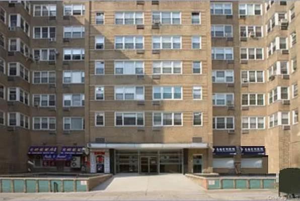 50 Bayard Street 8w Property Photo 1