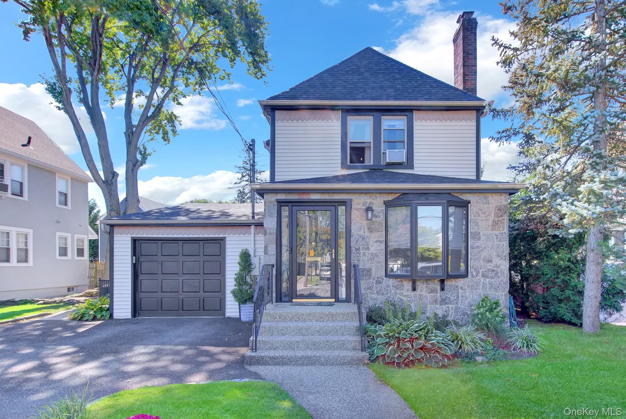 258 Rider Avenue Property Photo 1