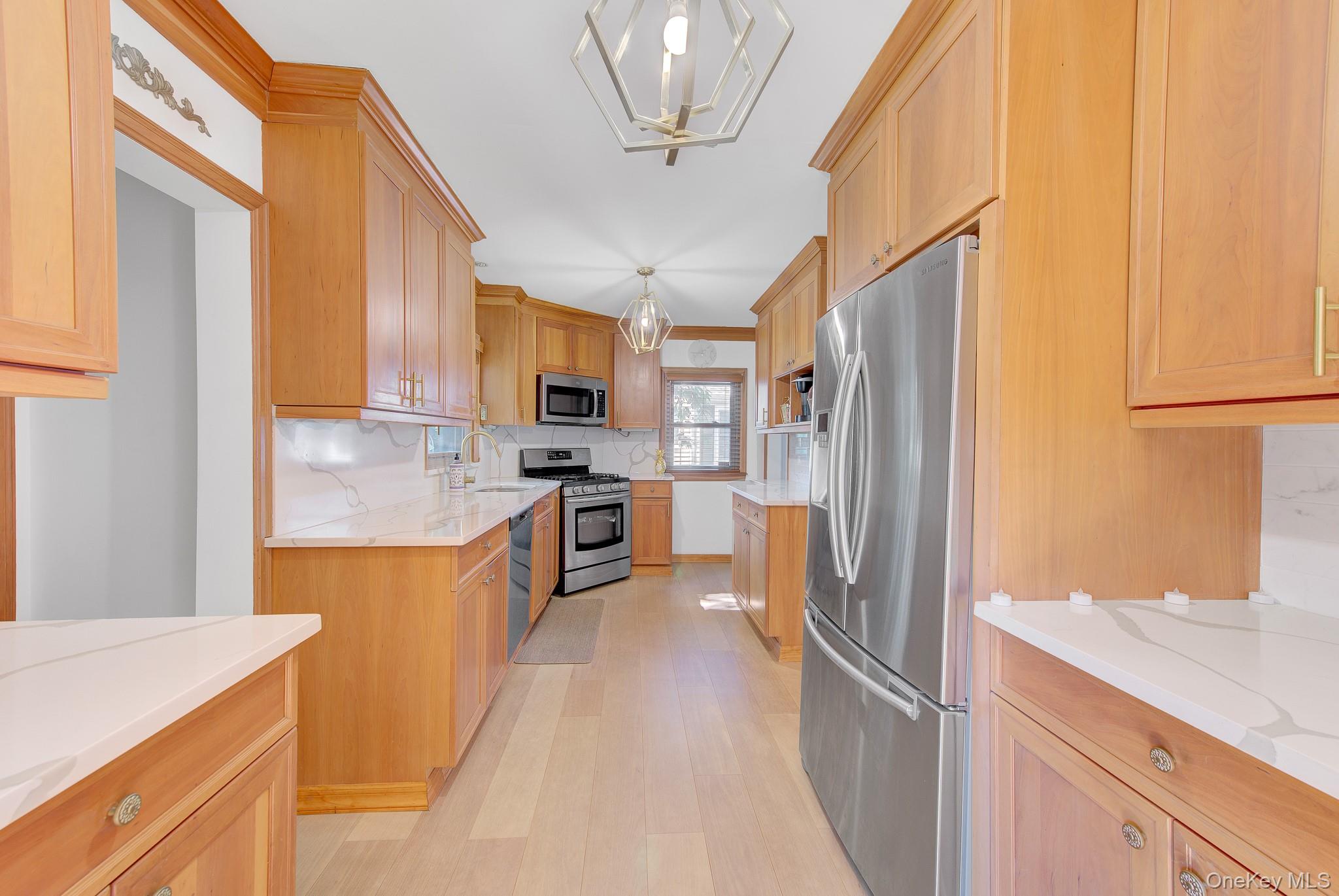 258 Rider Avenue Property Photo 12