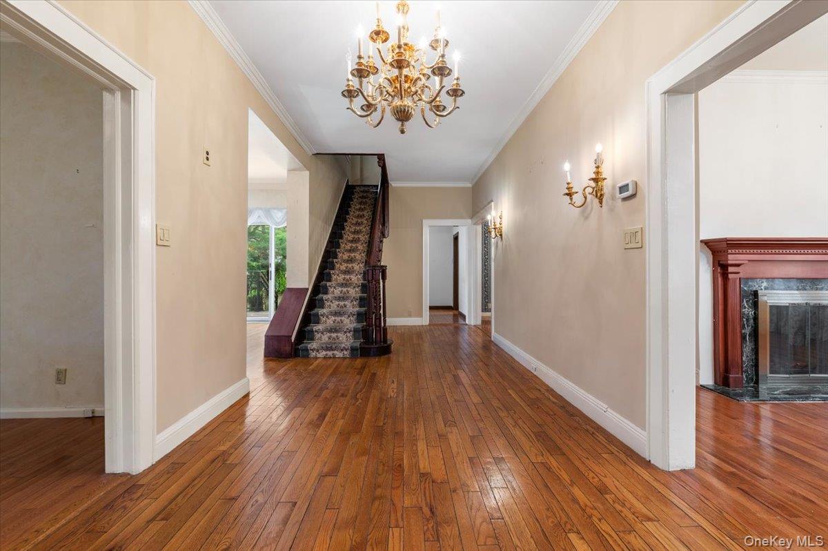 363 Oak Avenue Property Photo 3