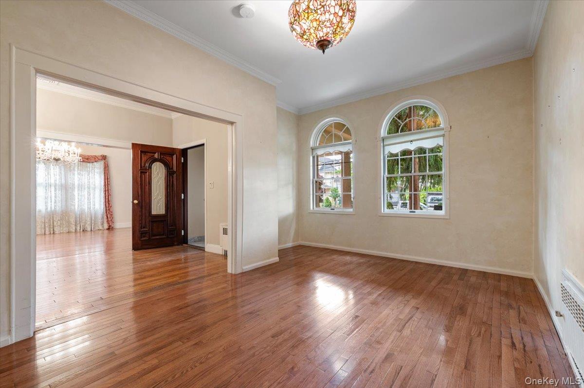 363 Oak Avenue Property Photo 4