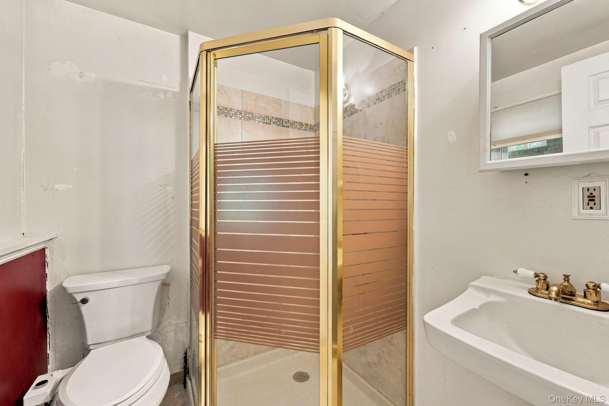 10 Van Wagner Road Property Photo 22