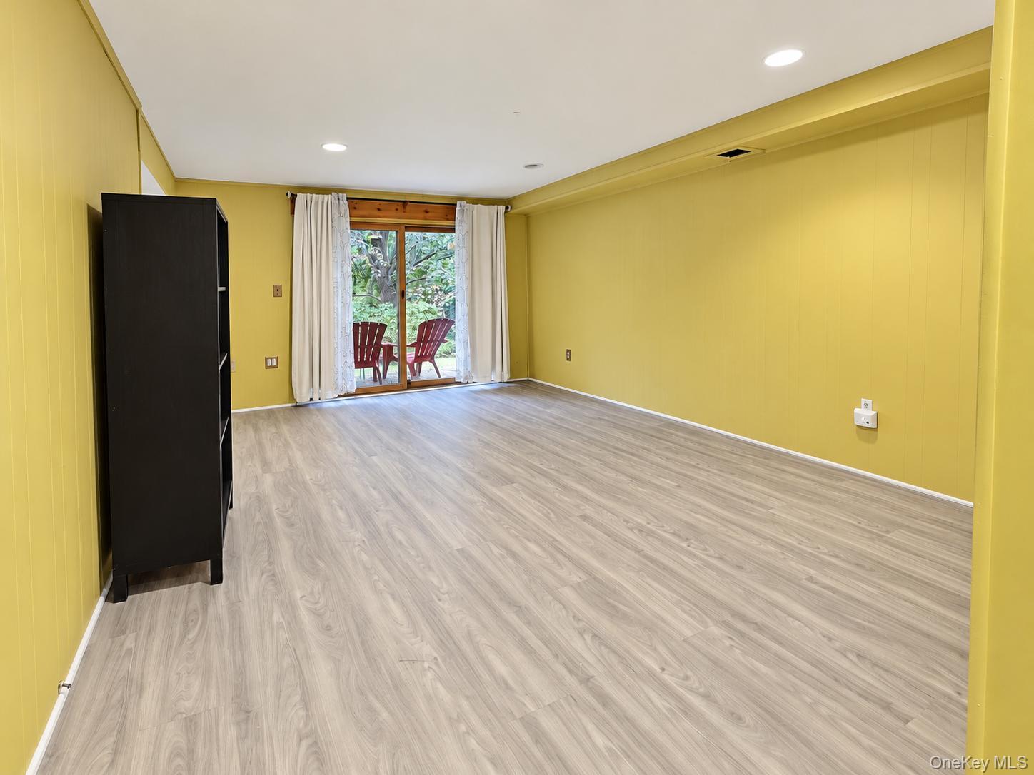 83 Treetop Circle Property Photo 15