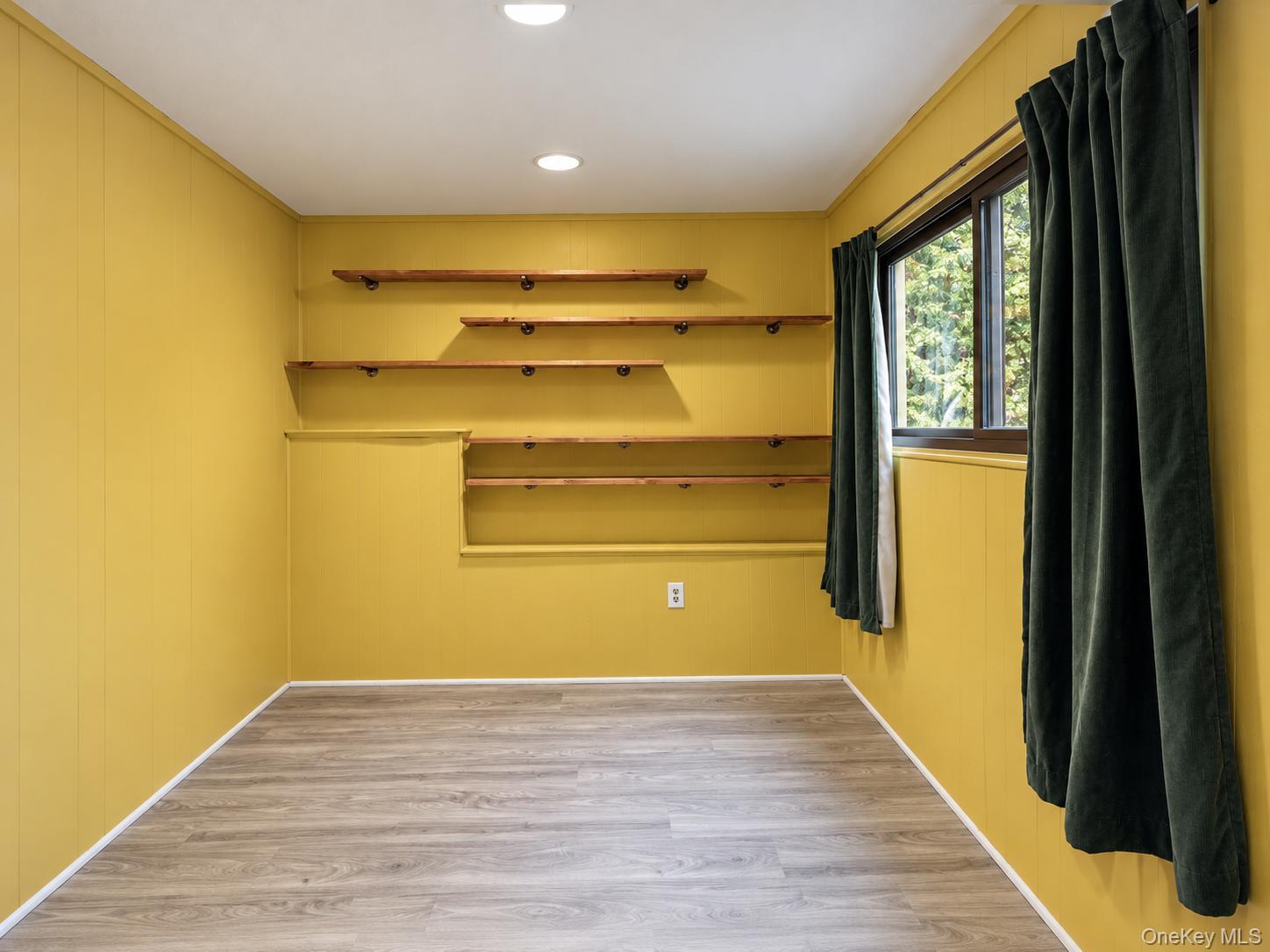 83 Treetop Circle Property Photo 17