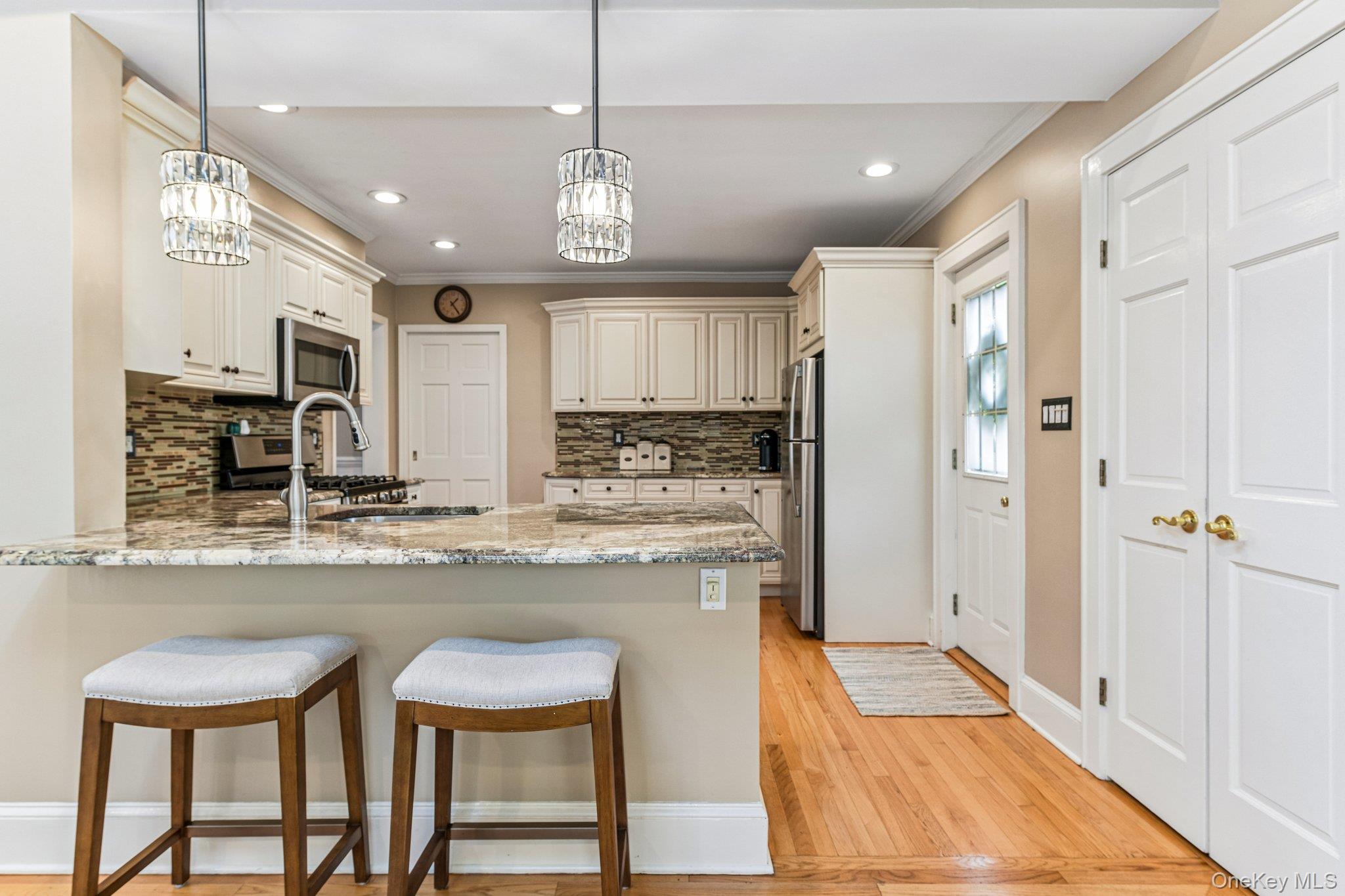 20 Revere Drive Property Photo 16