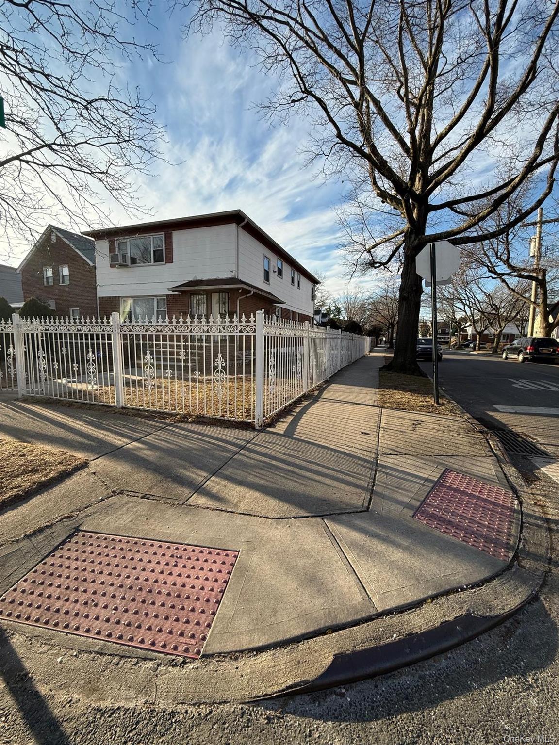 249-02 Weller Avenue Property Photo 1