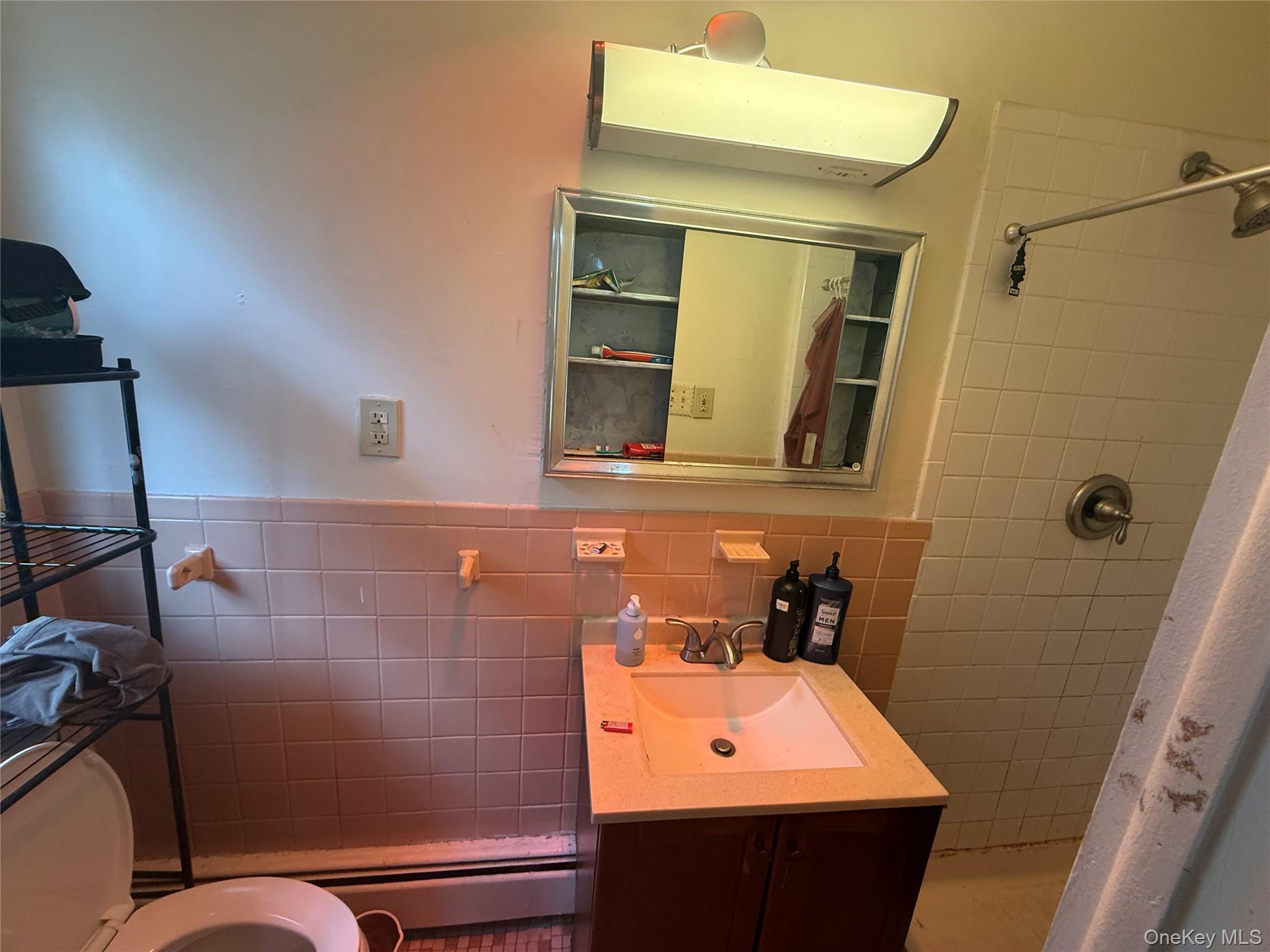 249-02 Weller Avenue Property Photo 22