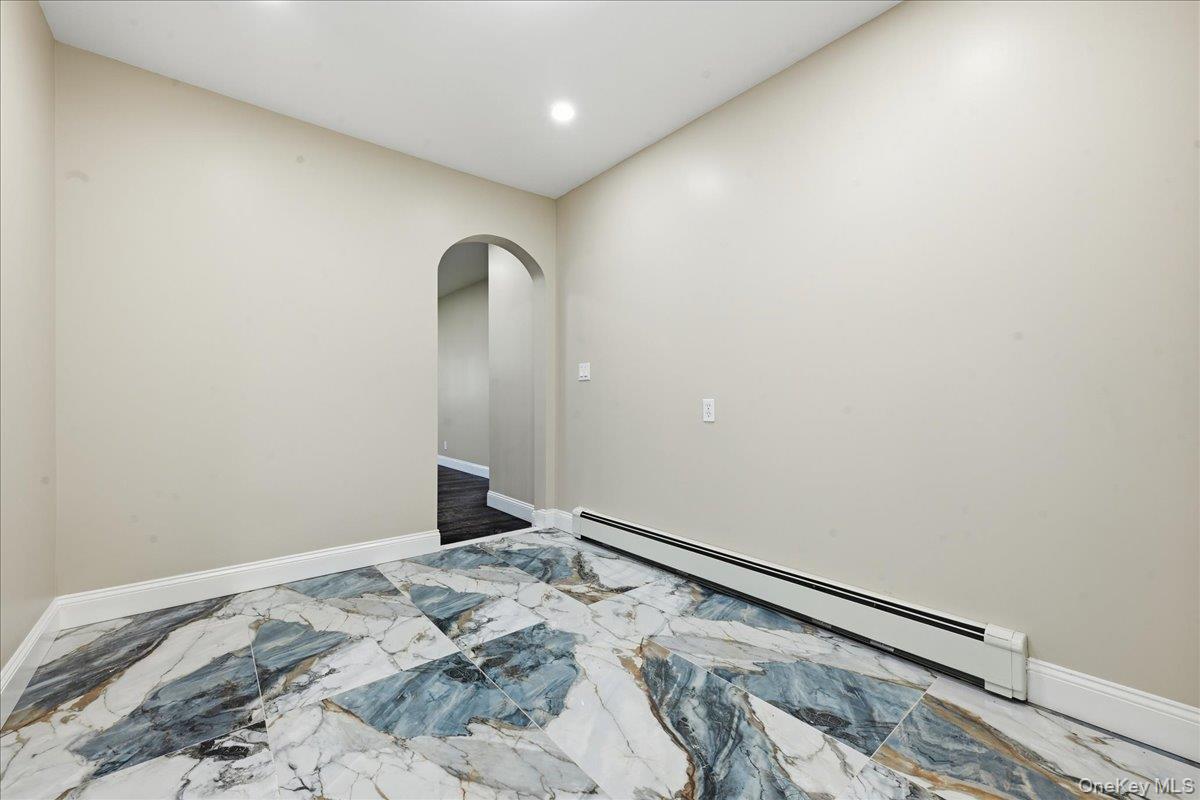 48 Flower Street Property Photo 15