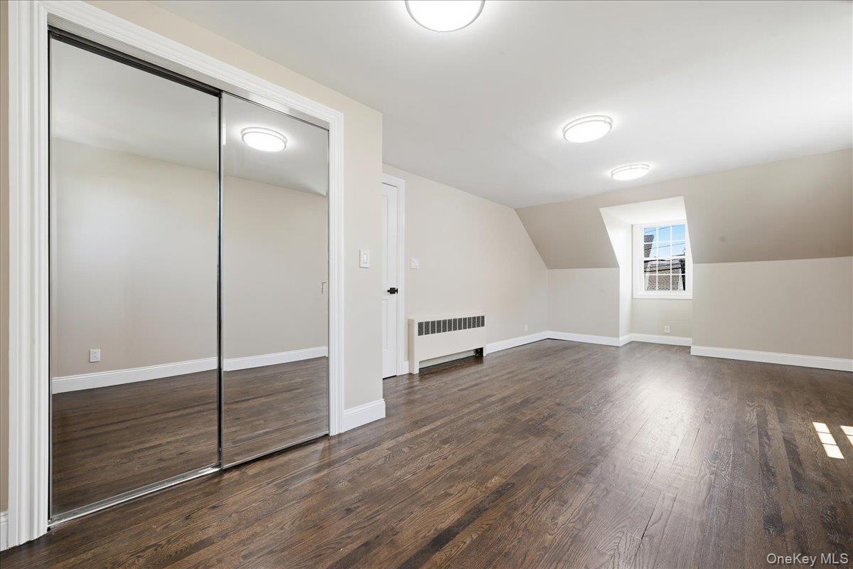 48 Flower Street Property Photo 26