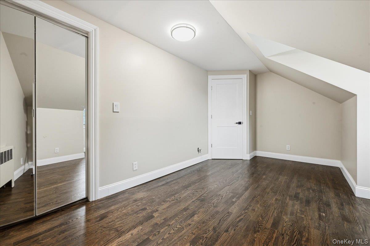 48 Flower Street Property Photo 34