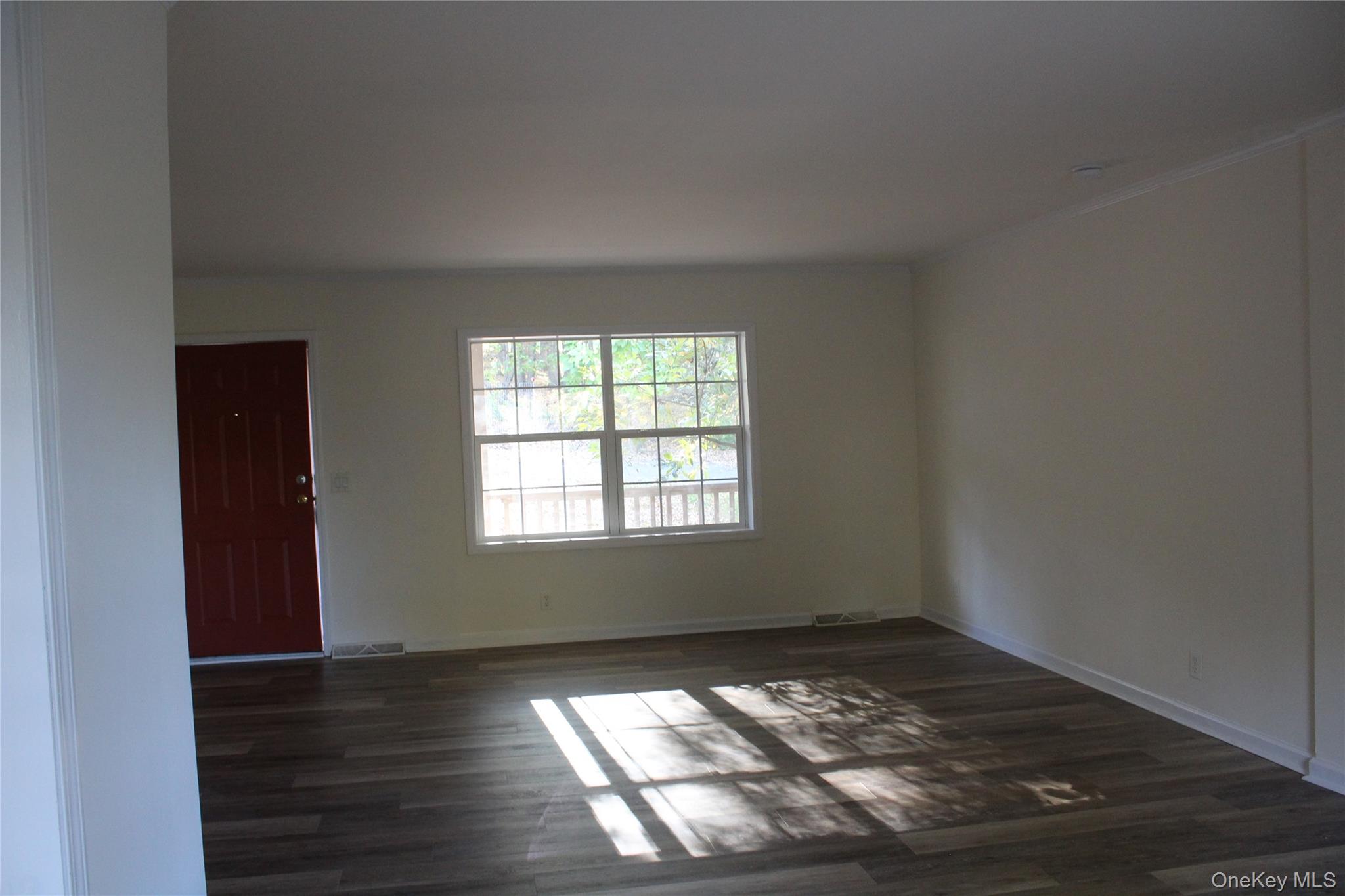 15 Curving Hill Property Photo 5