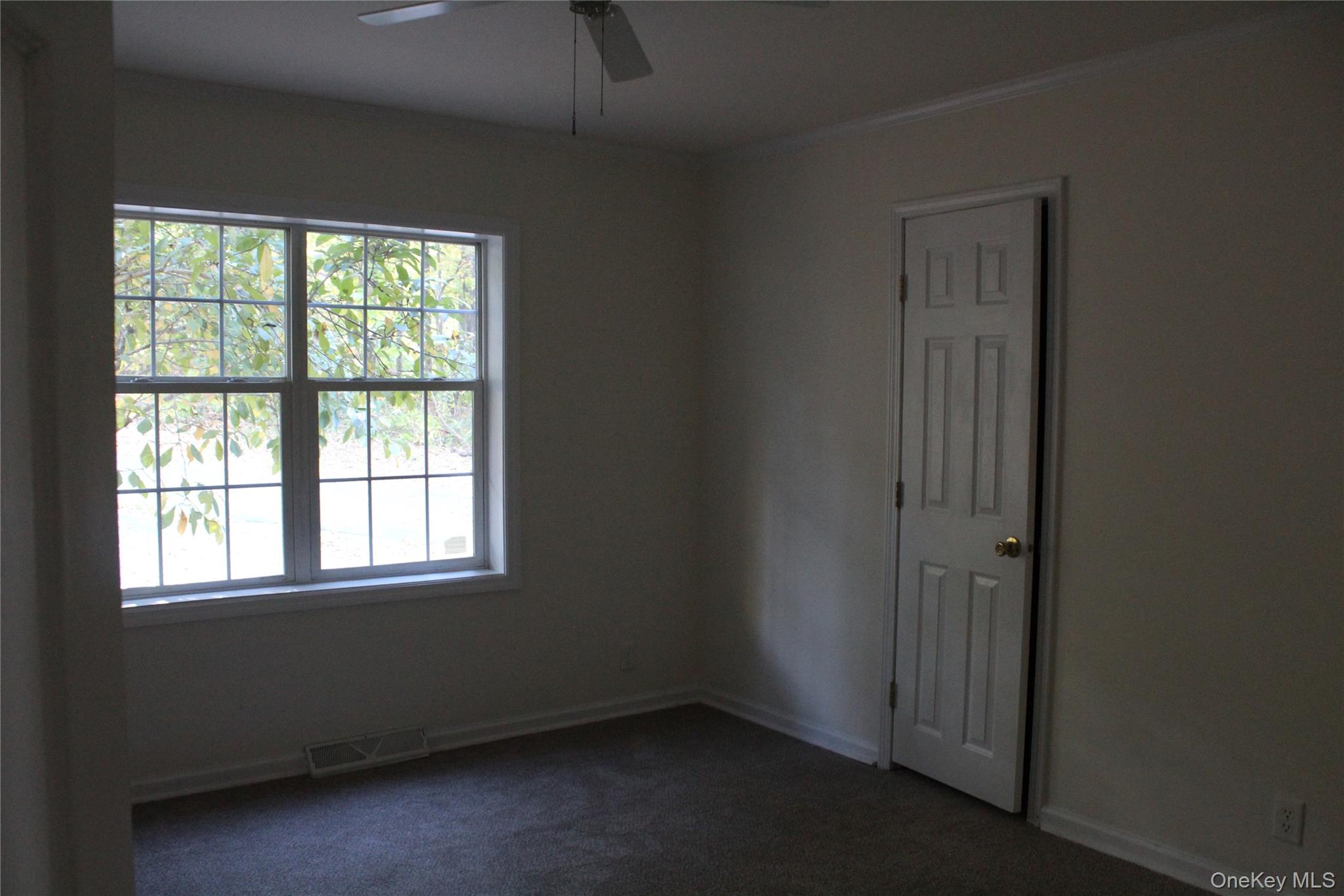 15 Curving Hill Property Photo 15