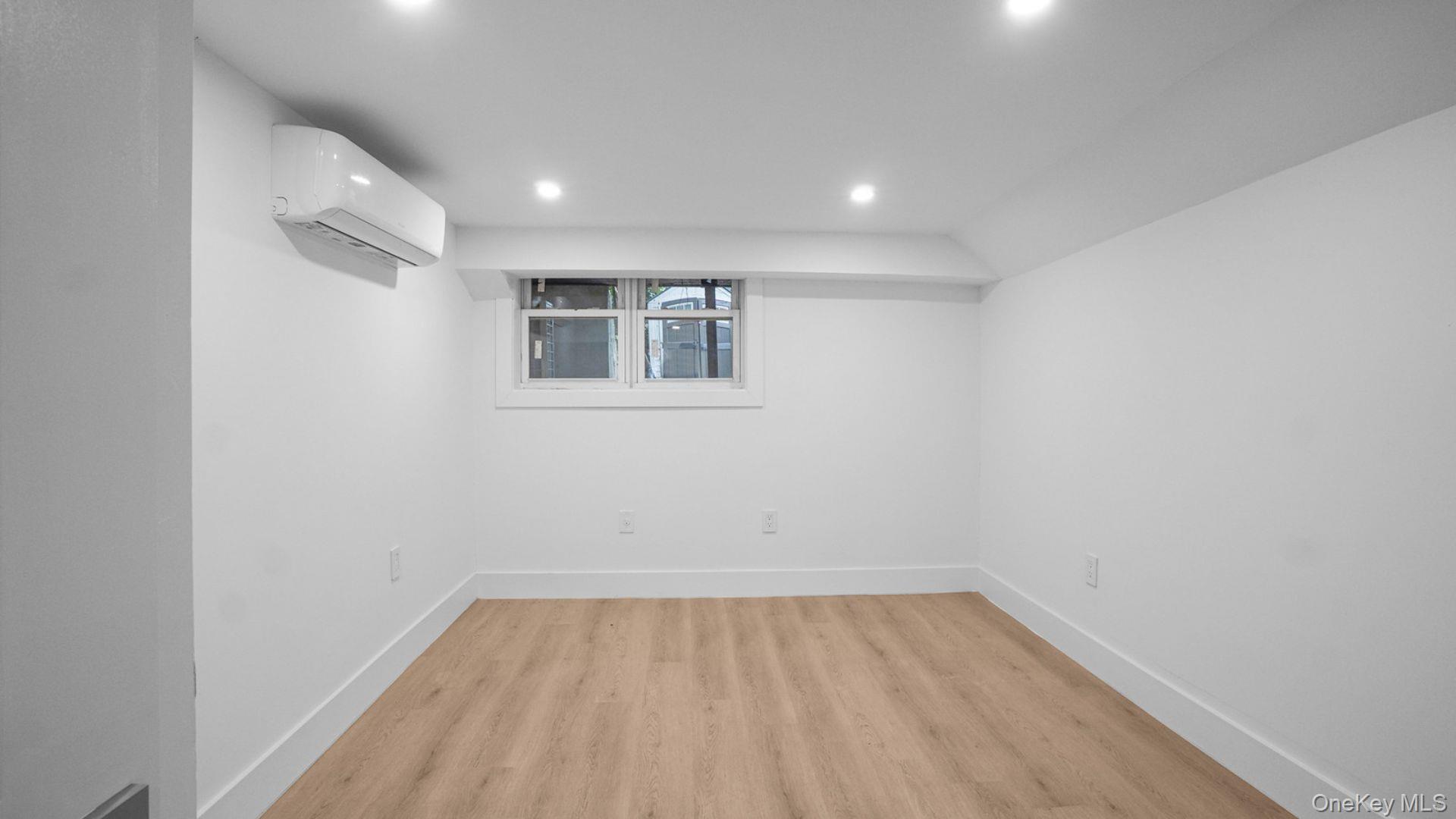 3343 Mickle Avenue Property Photo 14