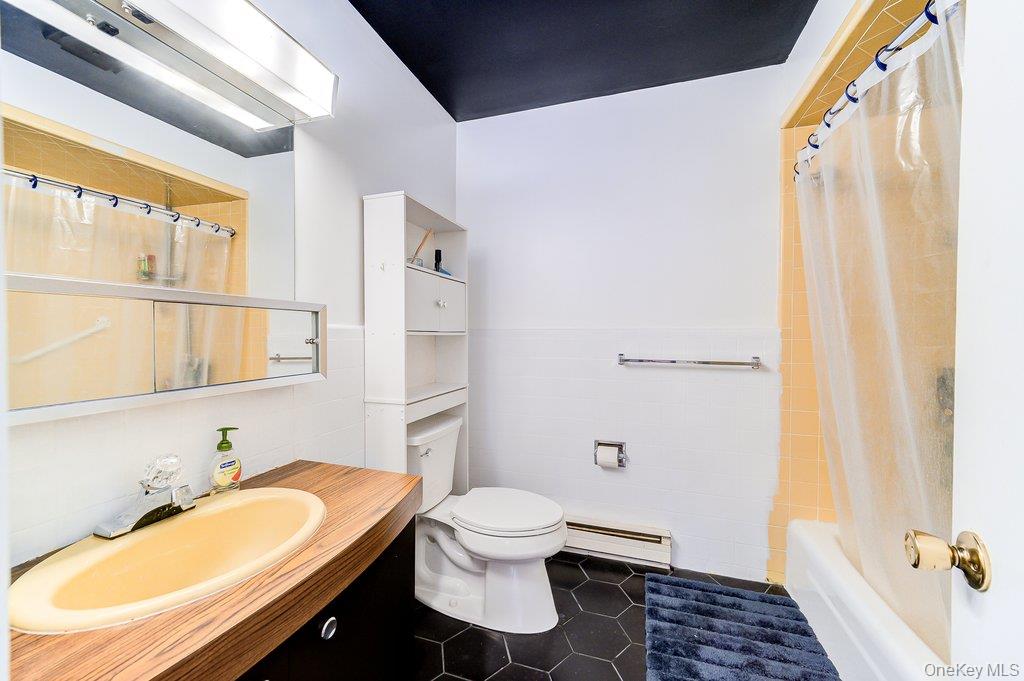9 Kathleen Court Property Photo 16