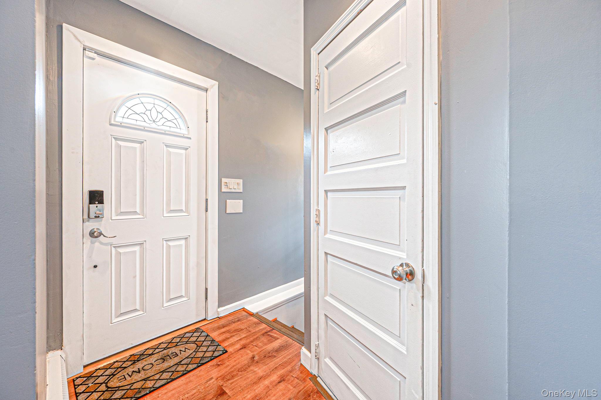 207 Laurelton Drive Property Photo 3