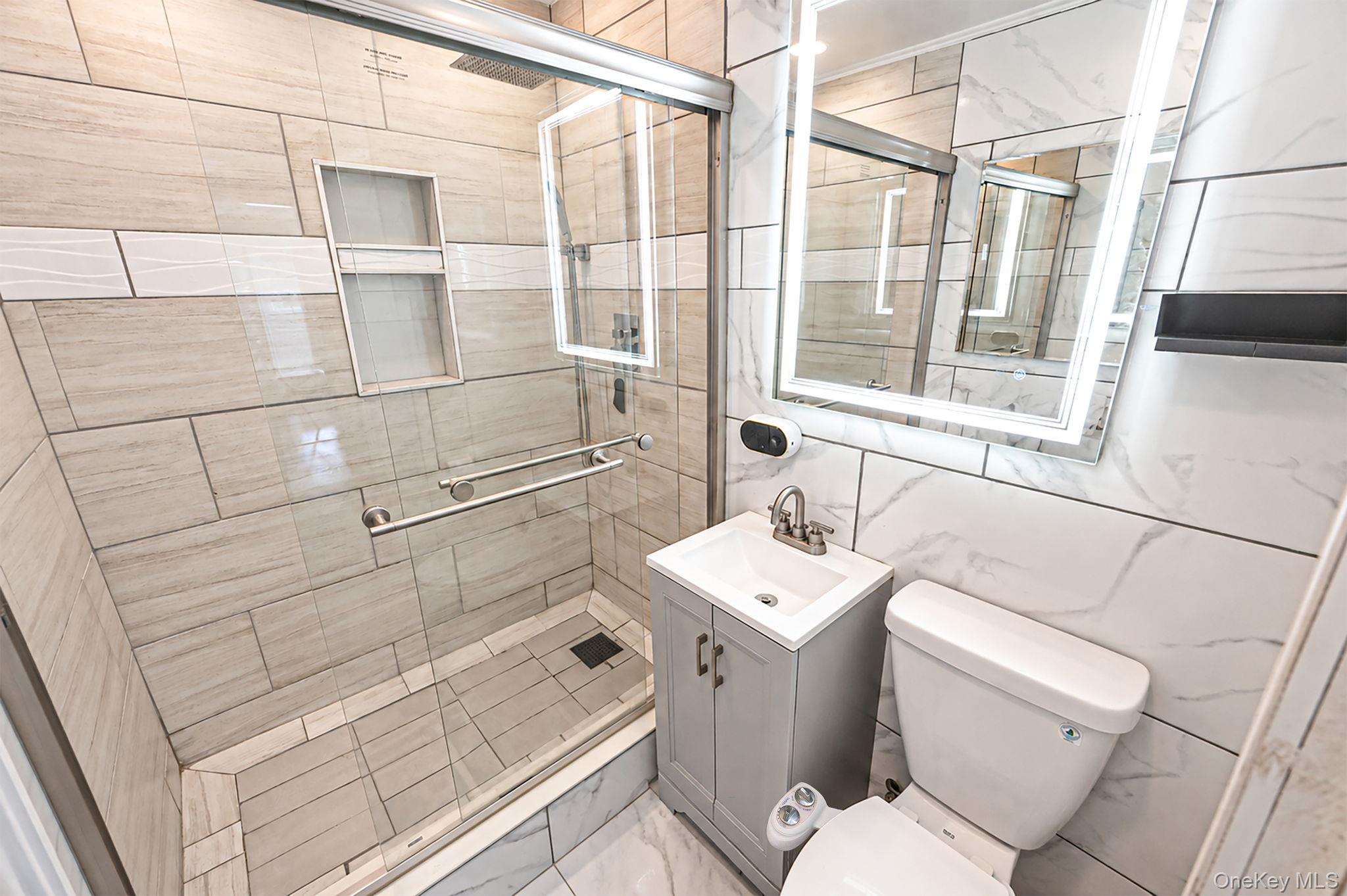 207 Laurelton Drive Property Photo 14