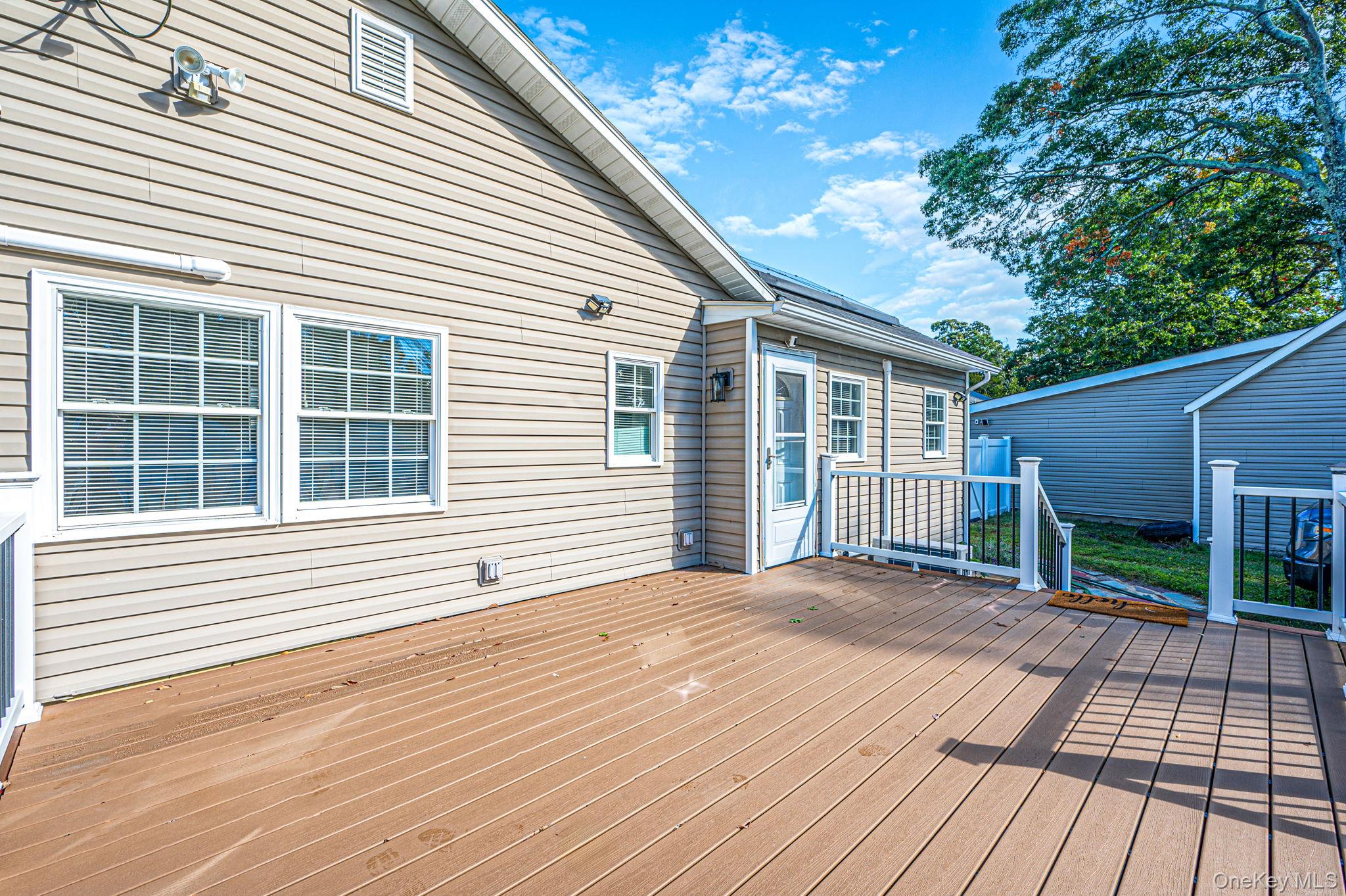 207 Laurelton Drive Property Photo 29