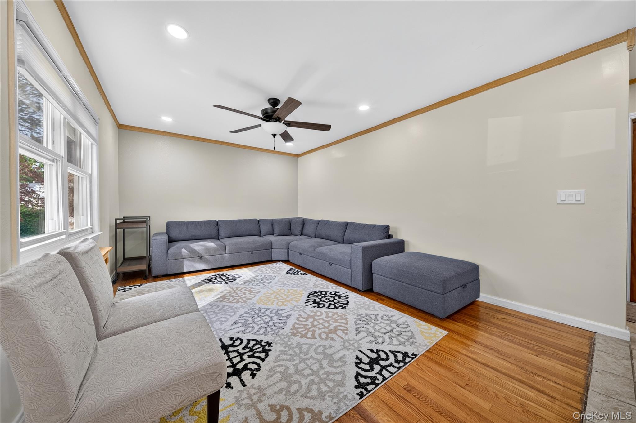 471 Beech Street Property Photo 5