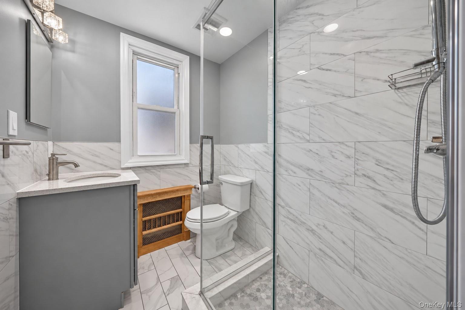 471 Beech Street Property Photo 17