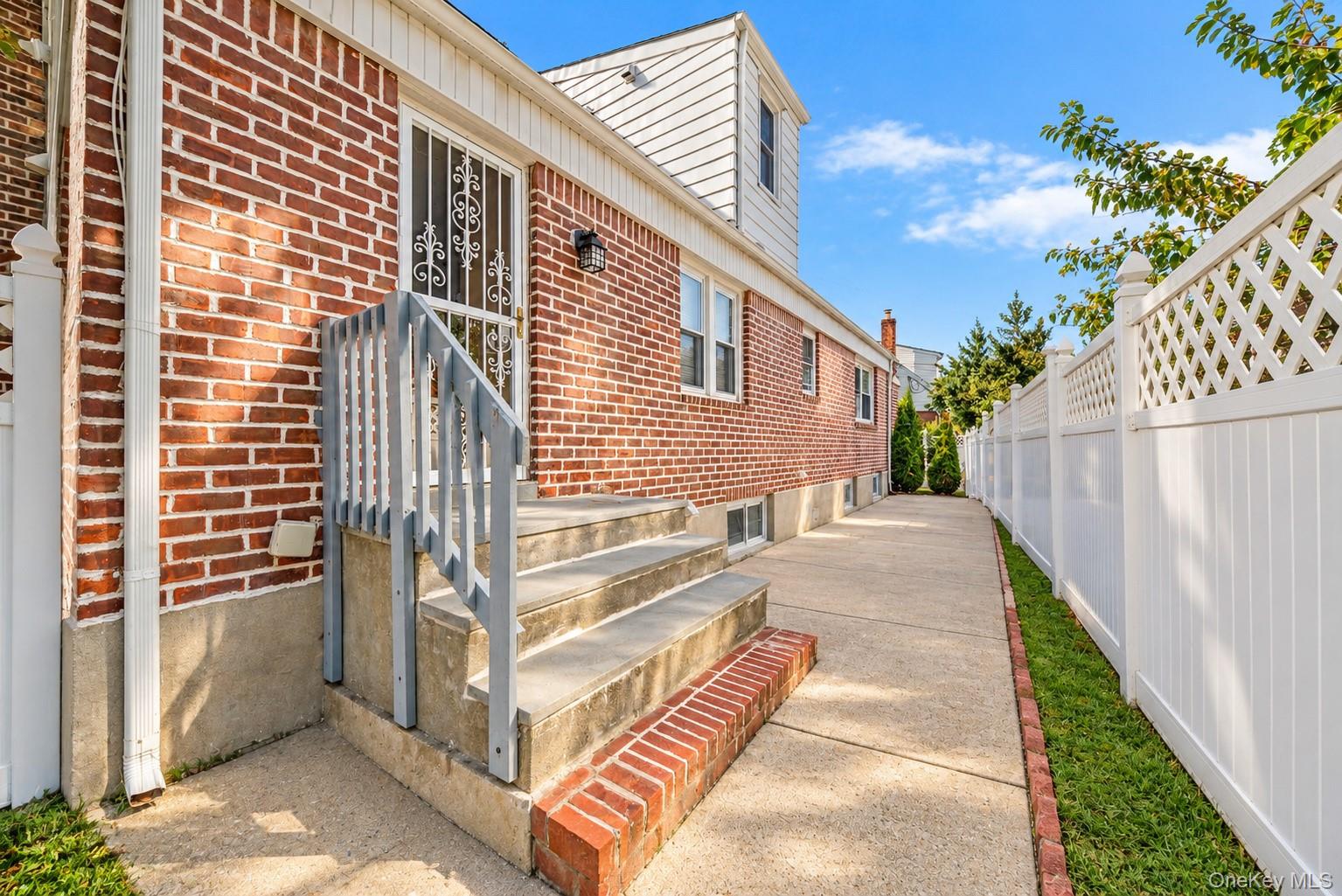 471 Beech Street Property Photo 25