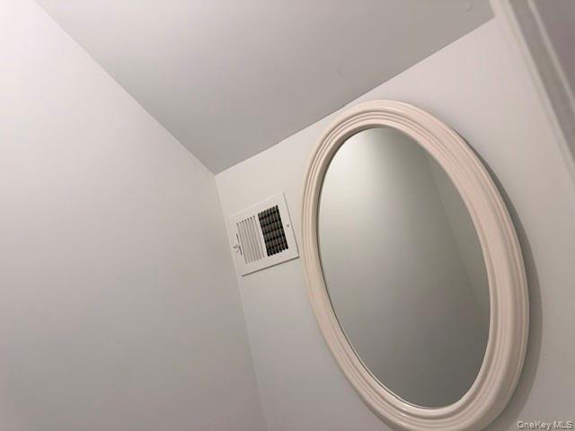 96 Feller Drive Property Photo 10