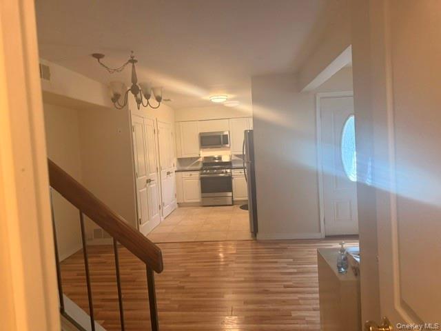 96 Feller Drive Property Photo 11