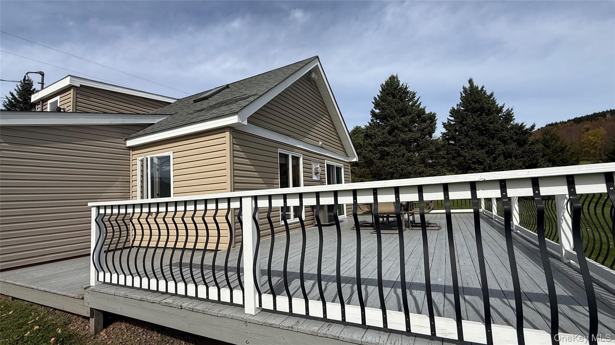 1360 Foote Hollow Road Property Photo 4