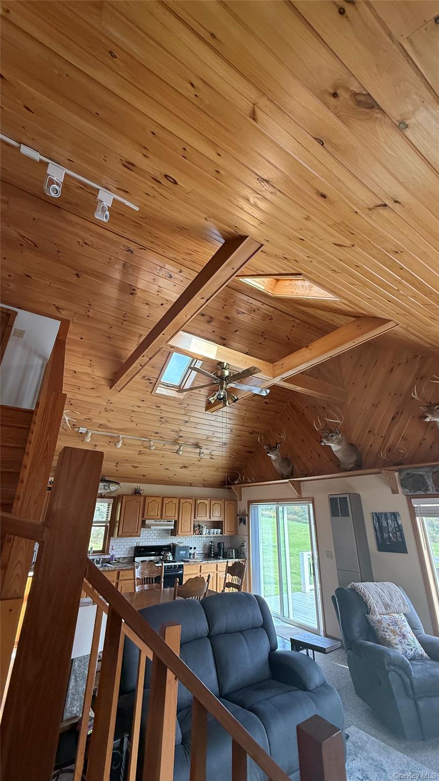 1360 Foote Hollow Road Property Photo 14