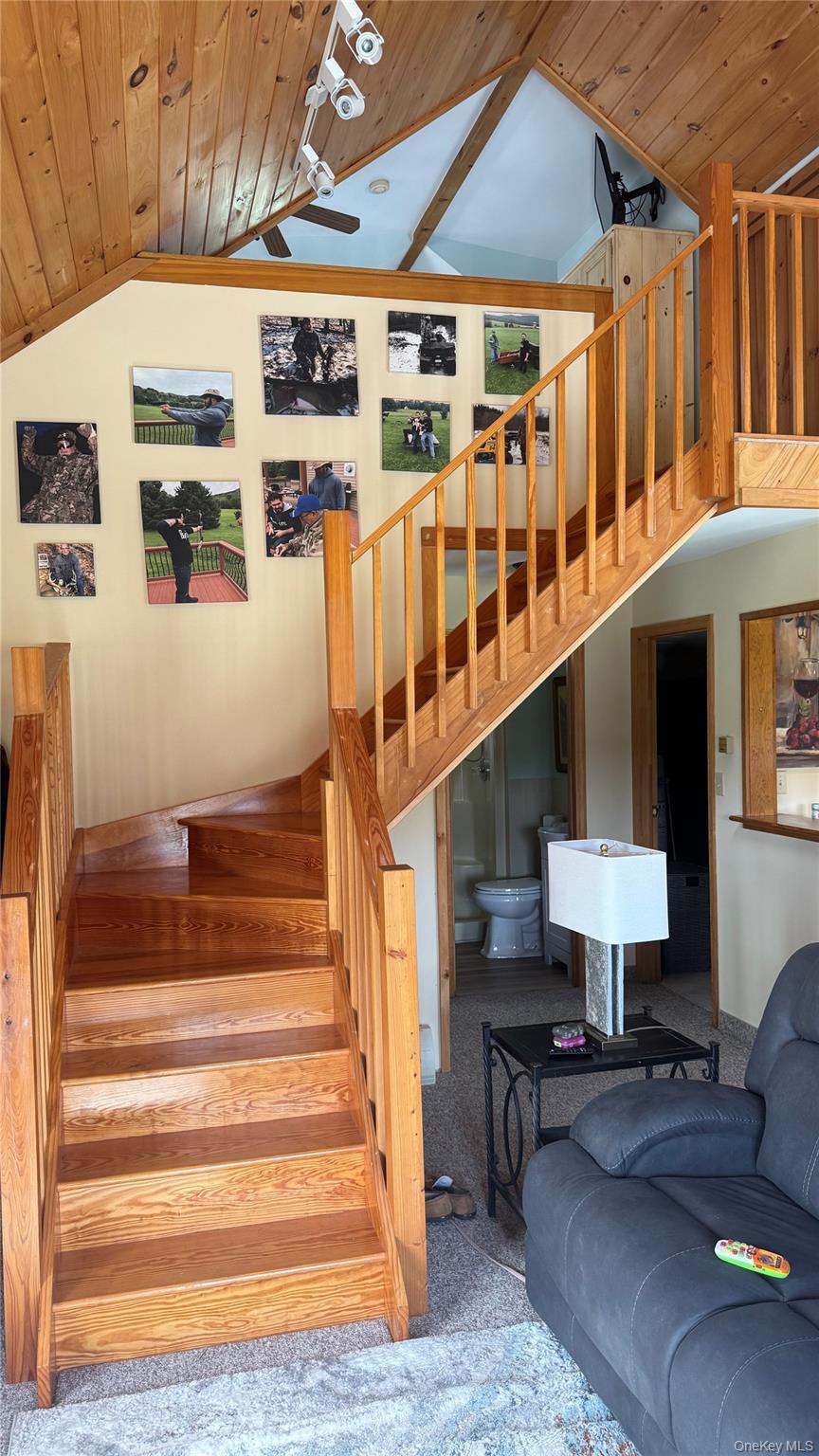 1360 Foote Hollow Road Property Photo 17